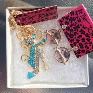 Betsey Johnson Cat Themed Earrings & Necklace Set
